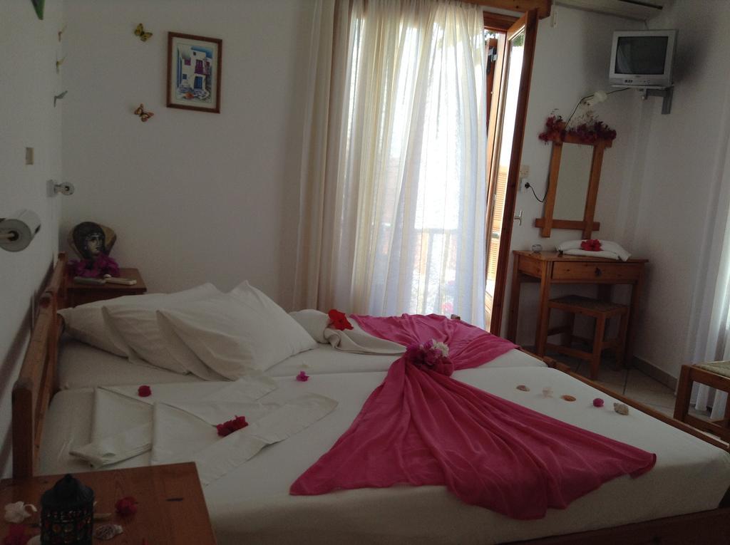 Arian Hotel Парос Экстерьер фото